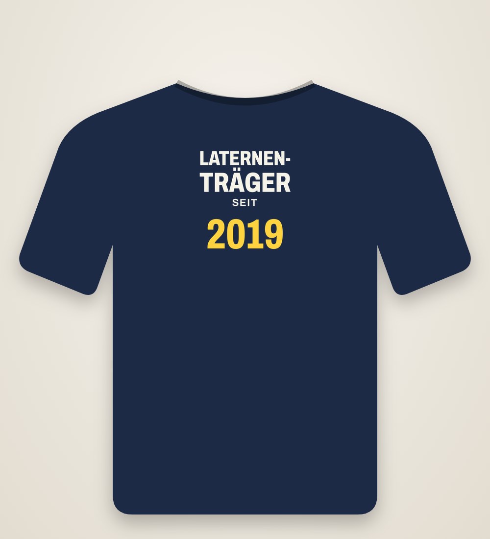 Kinder-T-Shirt „Laternenträger seit …“